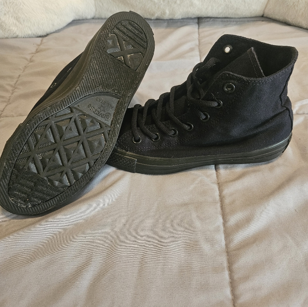 Converse Black High-Top Sneakers - Picture 4 of 5
